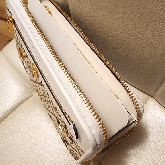 NWT ~🌻VERY RARE🌻Tory Burch T Monogram Jacquard Embroidered Crossbody & Wallets - Picture 10 of 16